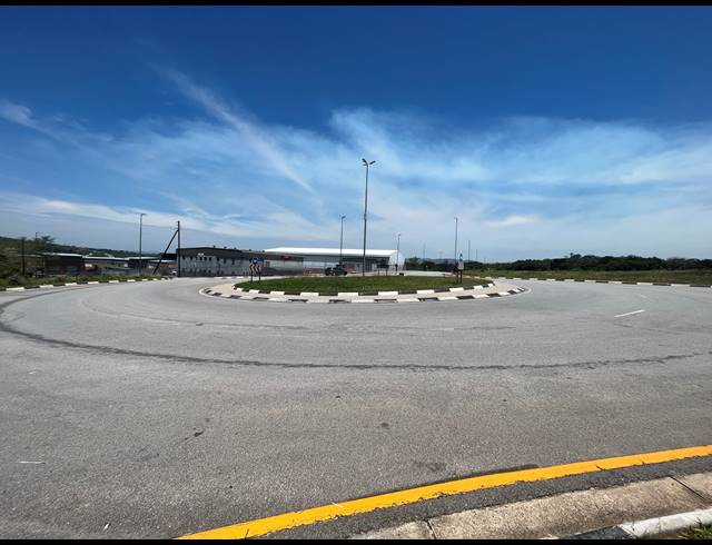 4,652M² VACANT LAND FOR SALE IN RIVERSIDE PARK